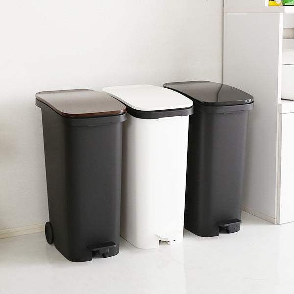 Tiro・Stylish 31L Pedal-Operated Dustbin with Smooth Casters